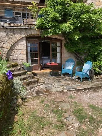 Lodge Idyllic French Farmhouse Les Assions